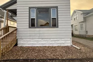 809 Cora St, Green Bay, WI 54303 - Photo 3