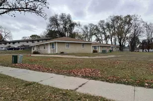 2075 Imperial Ln, Green Bay, WI 54302 - Photo 3