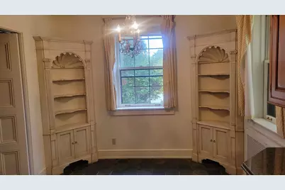 1101 S Monroe Avenue, Green Bay, WI 54301 - Photo 15