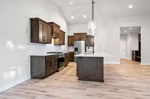 4079 Brussels Wy, Green Bay, WI 54313 - Photo 13