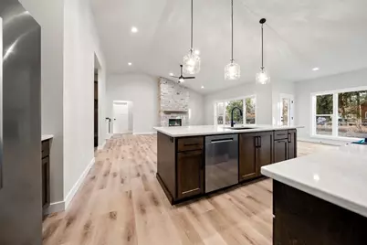 4079 Brussels Way, Green Bay, WI 54313 - Photo 11