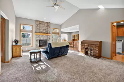 1402 Candlelight Lane #Unit 1, Fond du Lac, WI 54935 - Photo 9