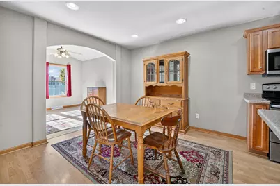 1402 Candlelight Lane #Unit 1, Fond du Lac, WI 54935 - Photo 3