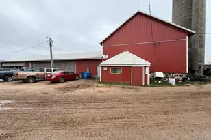 N5271 Madden Rd, New London, WI 54961 - Photo 59