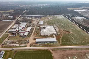 N5271 Madden Rd, New London, WI 54961 - Photo 3