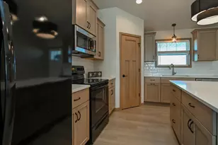 601 Hammen Ct, Kaukauna, WI 54130 - Photo 13