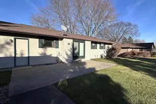2651 Kenhill Dr, Green Bay, WI 54313 - Photo 33