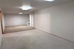 2651 Kenhill Dr, Green Bay, WI 54313 - Photo 29