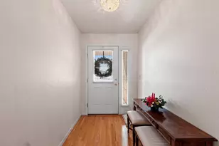 1319 Pond View Cir, De Pere, WI 54115 - Photo 3