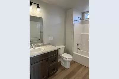 1515 Caroline Drive, New London, WI 54961 - Photo 15