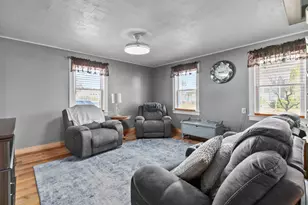 215 E Winnebago St, Appleton, WI 54911 - Photo 9