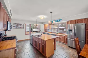 W10199 Bighorn Ln, Hancock, WI 54943 - Photo 7