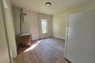 124 S Lake St, Gillett, WI 54124 - Photo 5