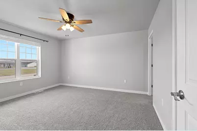 843 Red Hawk Drive, Pulaski, WI 54162 - Photo 21