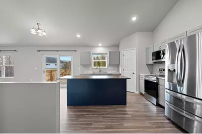 843 Red Hawk Drive, Pulaski, WI 54162 - Photo 15