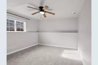 843 Red Hawk Drive, Pulaski, WI 54162 - Photo 33