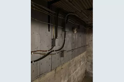 1709 Madison Street, Manitowoc, WI 54220 - Photo 21