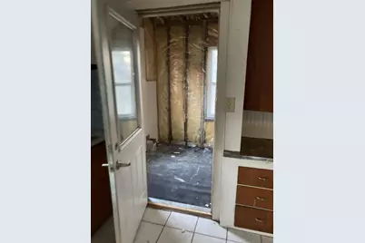 1709 Madison Street, Manitowoc, WI 54220 - Photo 15