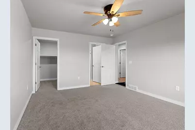 843 Red Hawk Drive, Pulaski, WI 54162 - Photo 21