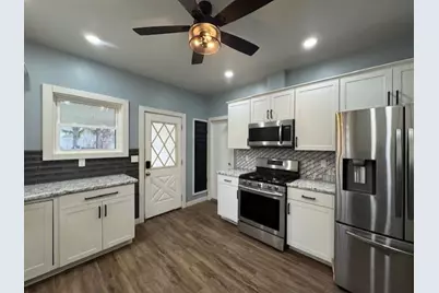 122 W Berlin Street, Berlin, WI 54923 - Photo 7