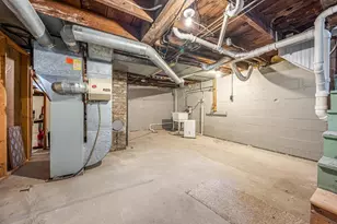 715 W 4th St, Appleton, WI 54914 - Photo 17