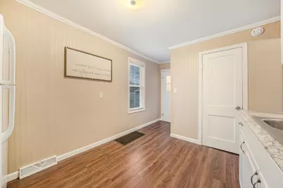 715 W 4th Street, Appleton, WI 54914 - Photo 15