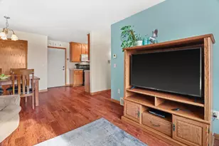 1690 Drum Corps Dr, Menasha, WI 54952 - Photo 13