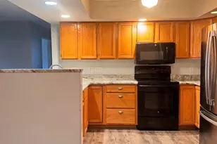 210 Country Side Ct, Waupaca, WI 54981 - Photo 3