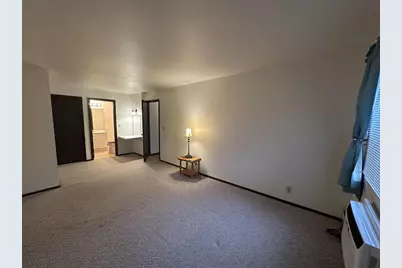 3184 Justin Court #3, Appleton, WI 54914 - Photo 7