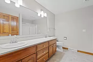 1935 E Telemark Cir, Green Bay, WI 54313 - Photo 45
