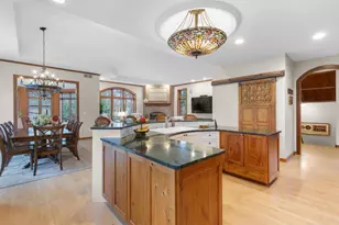 1935 E Telemark Cir, Green Bay, WI 54313 - Photo 15