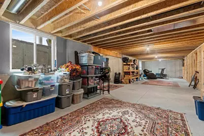 2153 Caroline Court, Neenah, WI 54956 - Photo 39