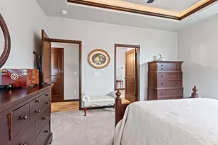 2153 Caroline Ct, Neenah, WI 54956 - Photo 27