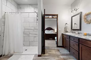 2153 Caroline Ct, Neenah, WI 54956 - Photo 31