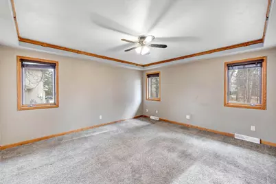 2805 Dewey Decker Drive, Green Bay, WI 54313 - Photo 11