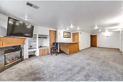 2805 Dewey Decker Drive, Green Bay, WI 54313 - Photo 21