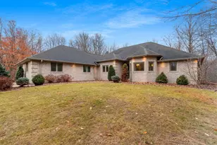 425 Hill Haven Ct, Little Suamico, WI 54141 - Photo 69