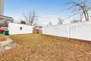 1474 Farlin Ave, Green Bay, WI 54302 - Photo 15