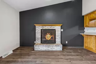 1241 Briarwood Dr, Menasha, WI 54952 - Photo 17