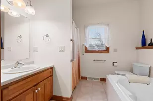 1226 Tara Marie Ln, Green Bay, WI 54313 - Photo 23