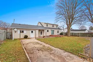 1659 9th St, Green Bay, WI 54304 - Photo 9