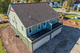 422 4th St, Green Bay, WI 54303 - Photo 7