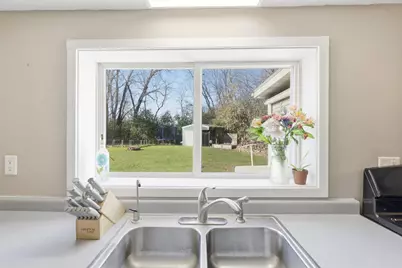 2927 Shorewood Drive, Oshkosh, WI 54901 - Photo 15