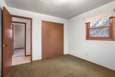 2109 E College Avenue, Appleton, WI 54915 - Photo 13