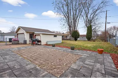 154 N Lark Street, Oshkosh, WI 54902 - Photo 27