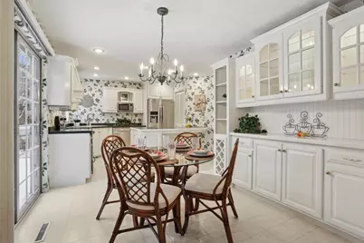 125 Fieldcrest Drive, Brillion, WI 54110 - Photo 7