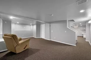 436 E Briar Ln, Green Bay, WI 54301 - Photo 45