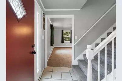 436 E Briar Lane, Green Bay, WI 54301 - Photo 3