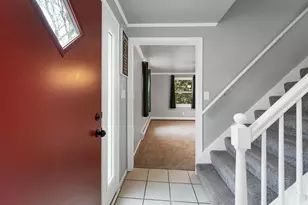 436 E Briar Ln, Green Bay, WI 54301 - Photo 3