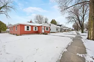 915 Colonial Ave, Green Bay, WI 54304 - Photo 45